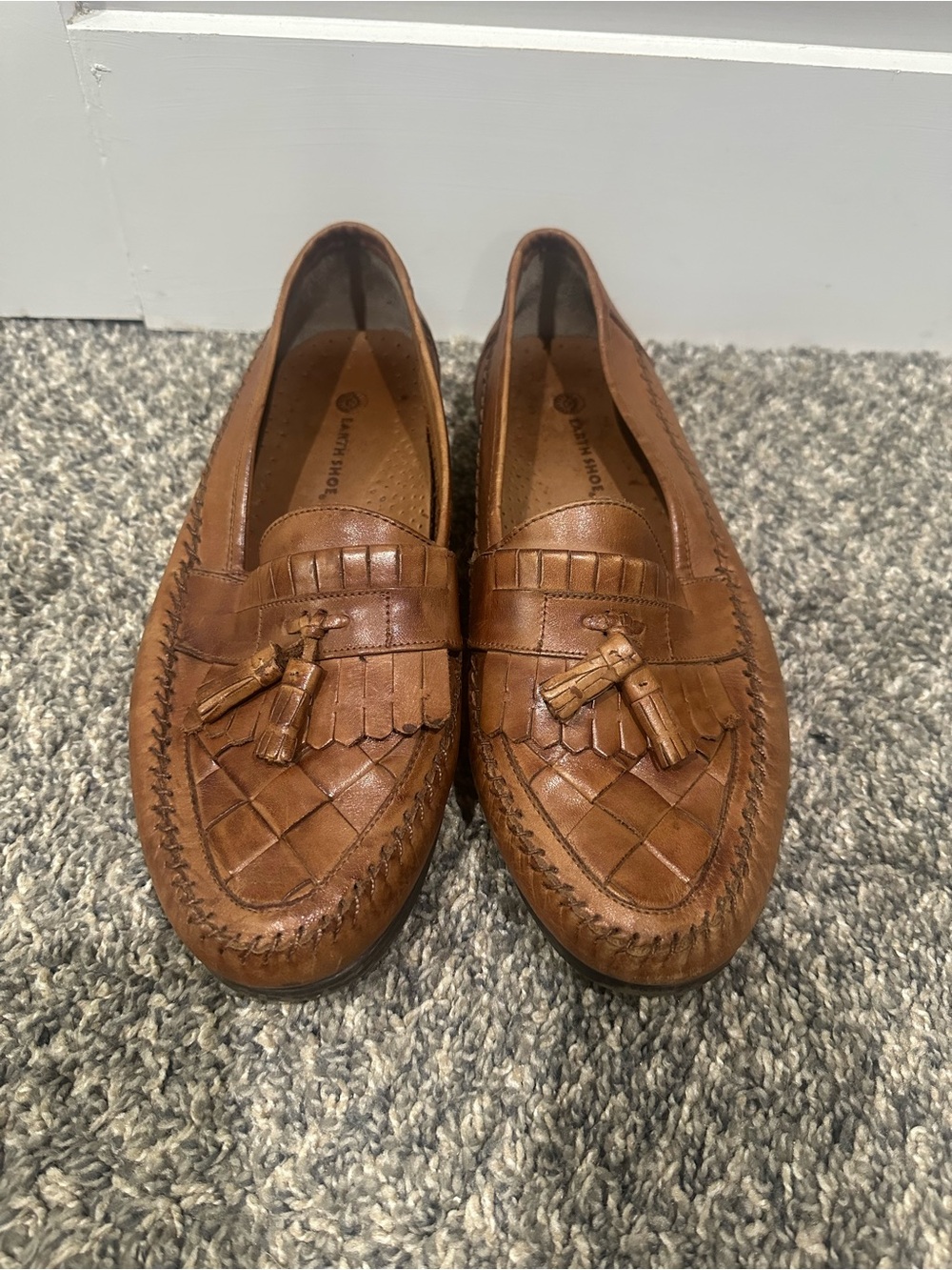 Earth Shoe "Dale II" Woven Leather Tassel Loafers